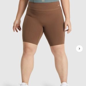 GS x Whitney Simmons Cycle Shorts Dandelion Brown